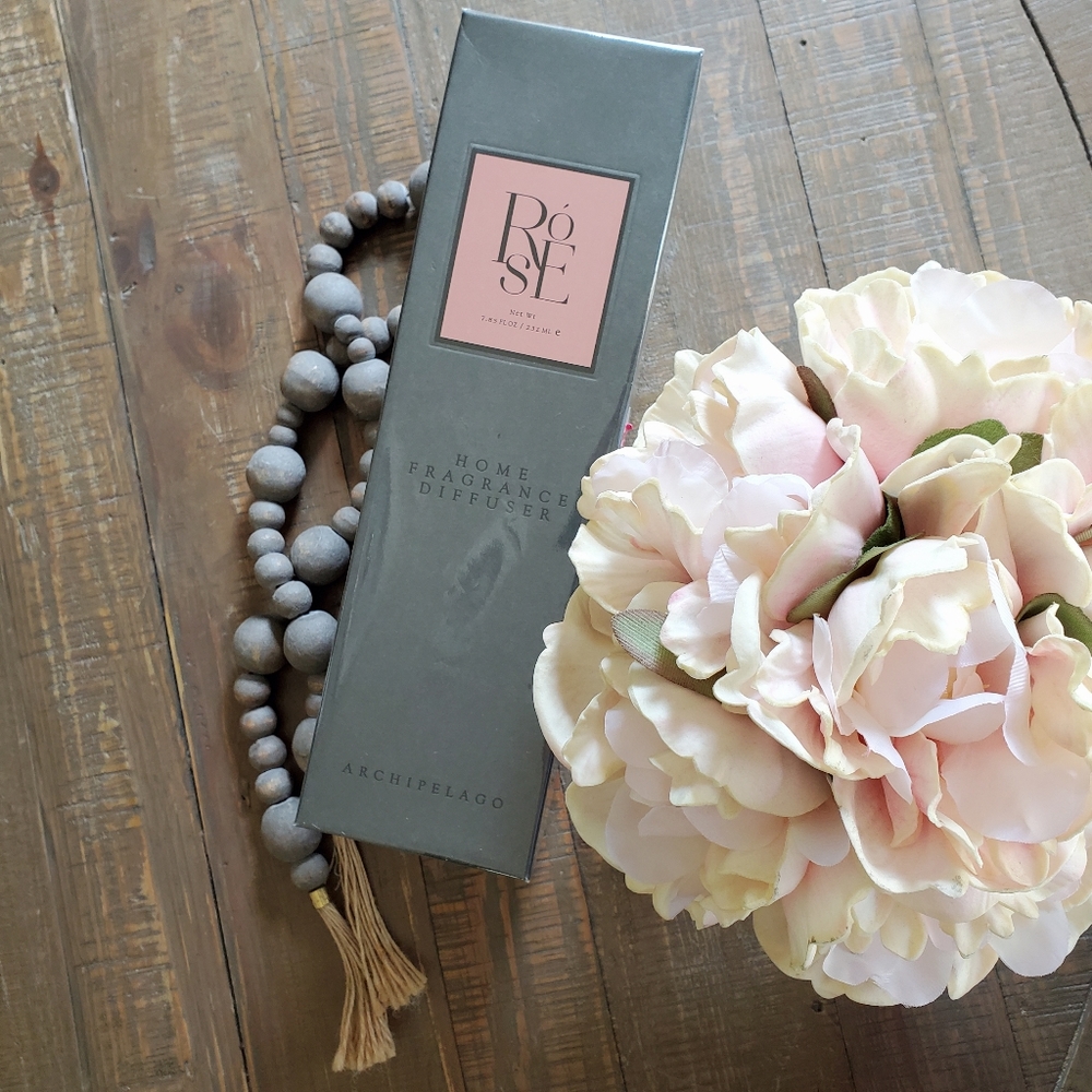 Archipelago Botanicals Home Fragrance RETIRED Rose Wood Reed Diffuser 7.85 fl oz